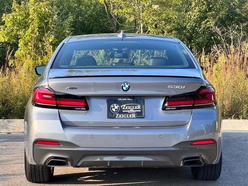 2023 BMW 530 i xDrive