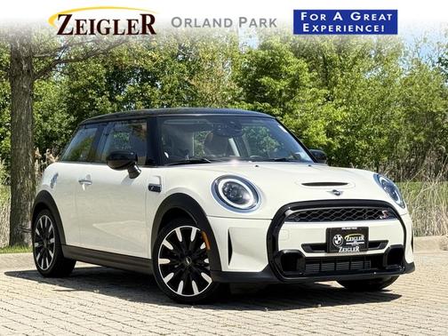 2022 MINI Hardtop Cooper S