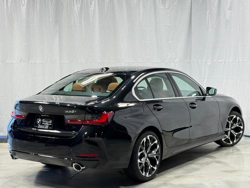 2025 BMW 330 i xDrive