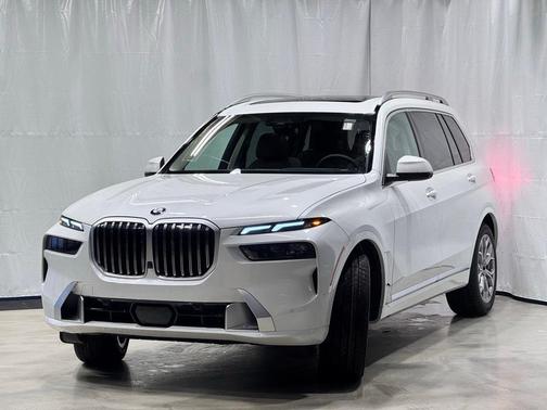 2026 BMW X7 xDrive40i