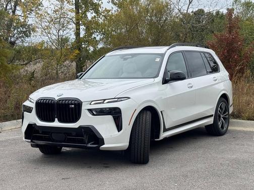 2026 BMW X7 M60i