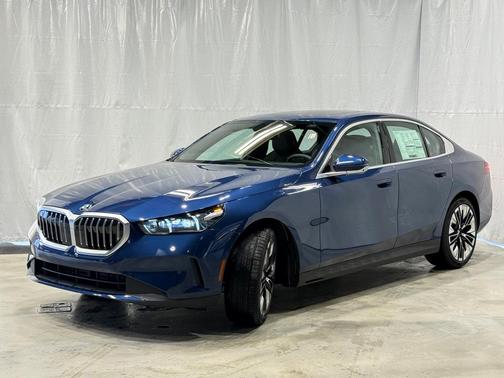 2026 BMW 530 i xDrive