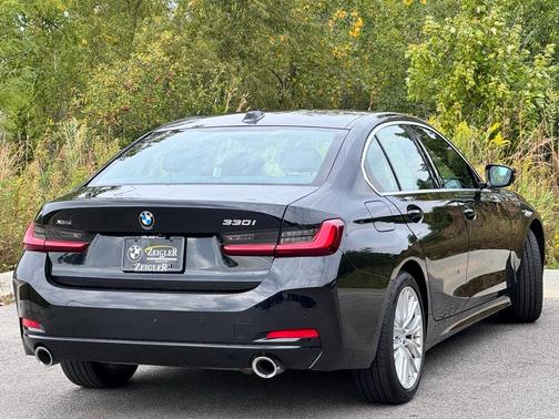 2024 BMW 330 i xDrive