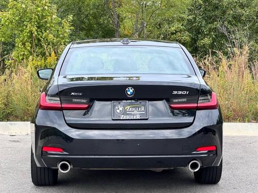 2024 BMW 330 i xDrive