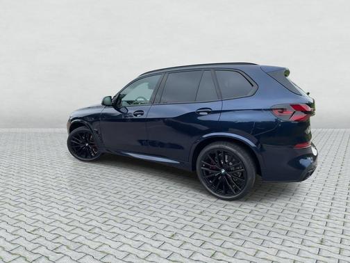 Tanzanite Blue II Metallic 2026 BMW X5 M60i
