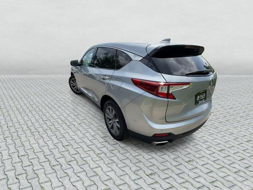 Lunar Silver Metallic 2022 Acura RDX Technology Package
