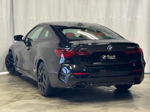 2026 BMW M440 i xDrive