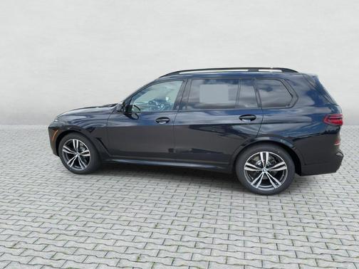 Carbon Black Metallic 2027 BMW X7 xDrive40i