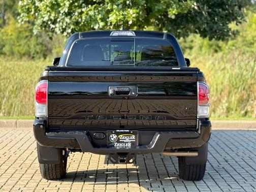 2023 Toyota Tacoma TRD Sport