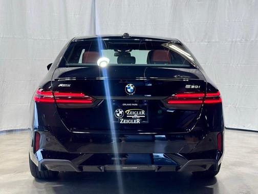 2026 BMW 530 i xDrive