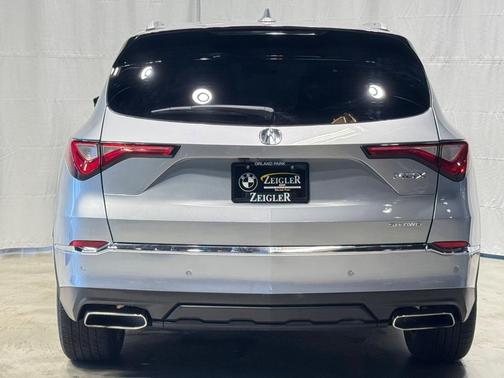 2023 Acura MDX Advance