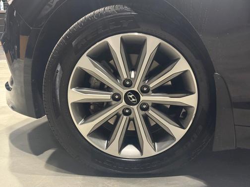 2017 Hyundai SONATA Limited