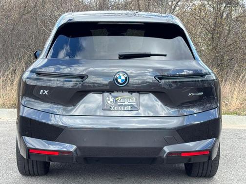 Dark Graphite Metallic 2023 BMW iX xDrive50