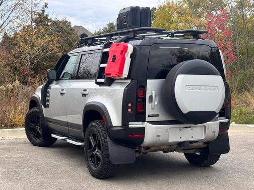 2020 Land Rover Defender 110 First Edition