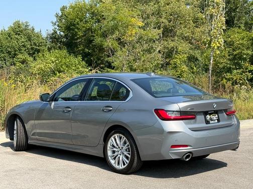 2024 BMW 330 i xDrive