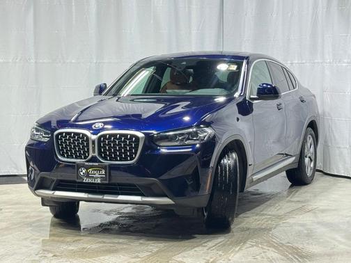 2023 BMW X4 xDrive30i