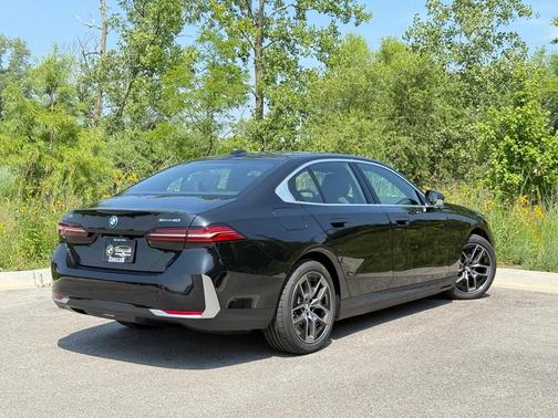 2026 BMW i5 xDrive40