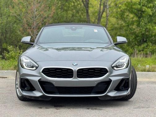 Gray Metallic 2026 BMW Z4 sDrive30i