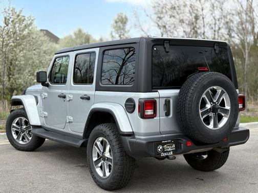 2022 Jeep Wrangler Unlimited Sahara