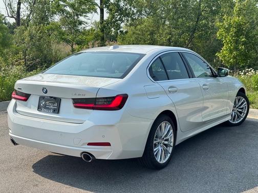 2024 BMW 330 i xDrive