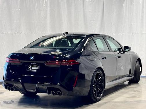 2026 BMW M5 Base