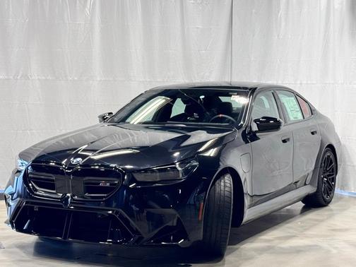 2026 BMW M5 Base