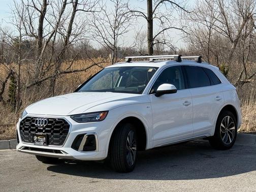 2024 Audi Q5 45 S line quattro Premium