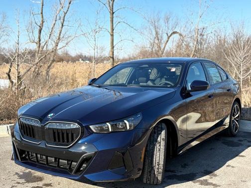 2025 BMW 530 i xDrive