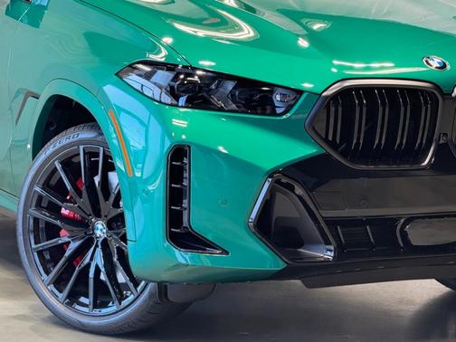 2026 BMW X6 M60i
