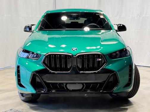 2026 BMW X6 M60i