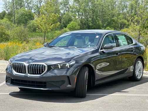 2024 BMW 530 i xDrive