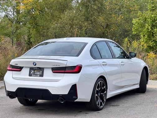 2025 BMW 330 i xDrive