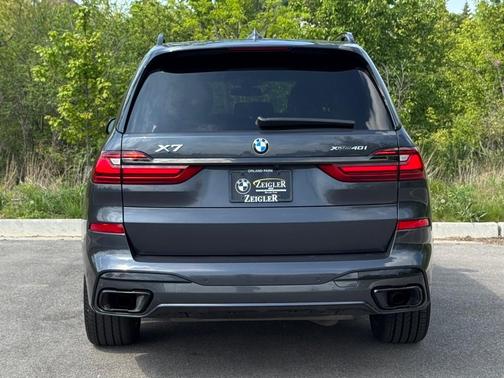 2022 BMW X7 xDrive40i