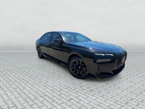 Black Sapphire Metallic 2026 BMW 740 i xDrive