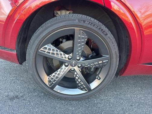 2024 Genesis GV70 2.5T