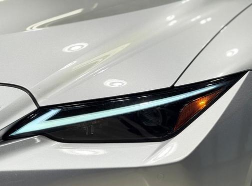 2021 Lexus IS 300 Base