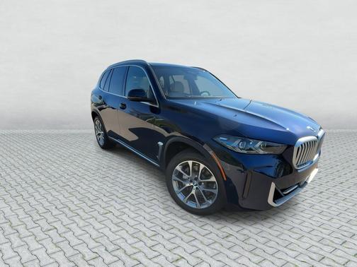 Tanzanite Blue II Metallic 2026 BMW X5 xDrive40i