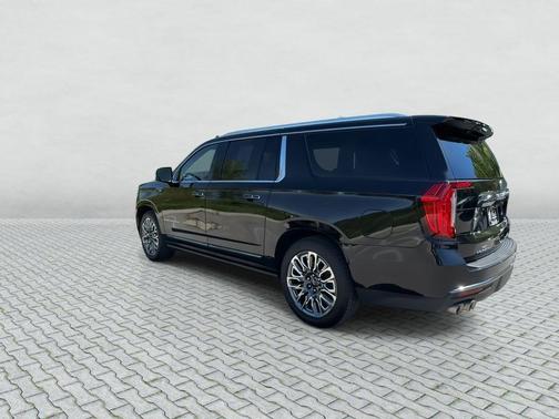 Onyx Black 2023 GMC Yukon XL Denali Ultimate