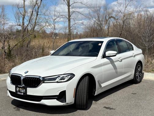 2022 BMW 530 i xDrive