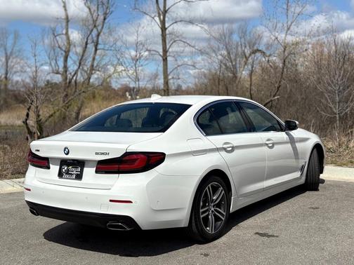 2022 BMW 530 i xDrive