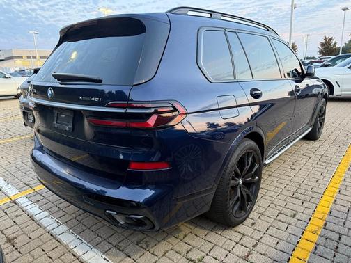 2024 BMW X7 xDrive40i
