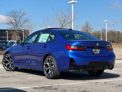 2026 BMW 330 I XDrive NA