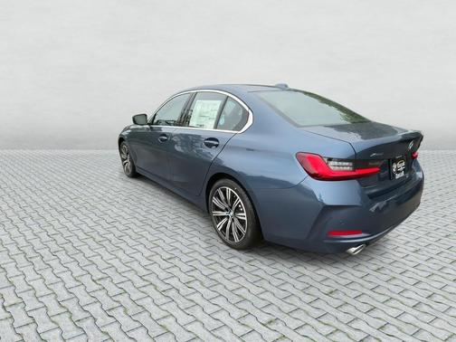 Arctic Race Blue Metallic 2026 BMW 330 I XDrive