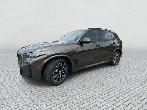 Manhattan Green Metallic 2026 BMW X5 PHEV xDrive50e