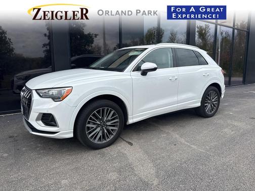 2022 Audi Q3 40 Premium