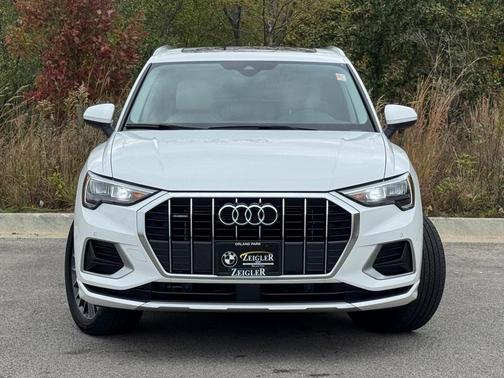 2022 Audi Q3 40 Premium