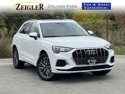 2022 Audi Q3 40 Premium