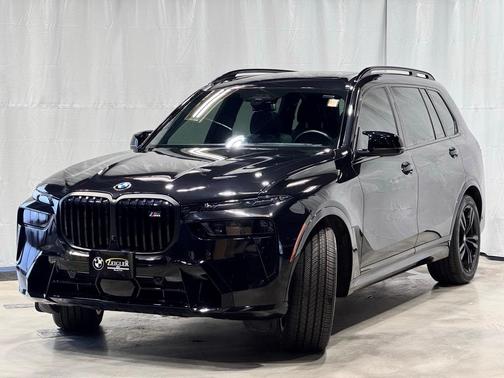 2024 BMW X7 M60i