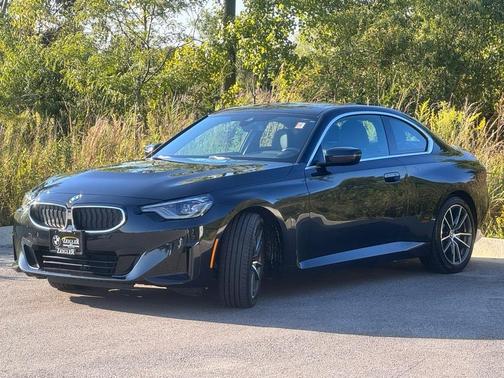 2022 BMW 230 i