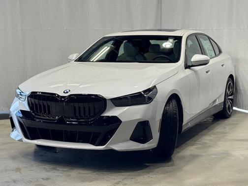 2026 BMW 530 i xDrive